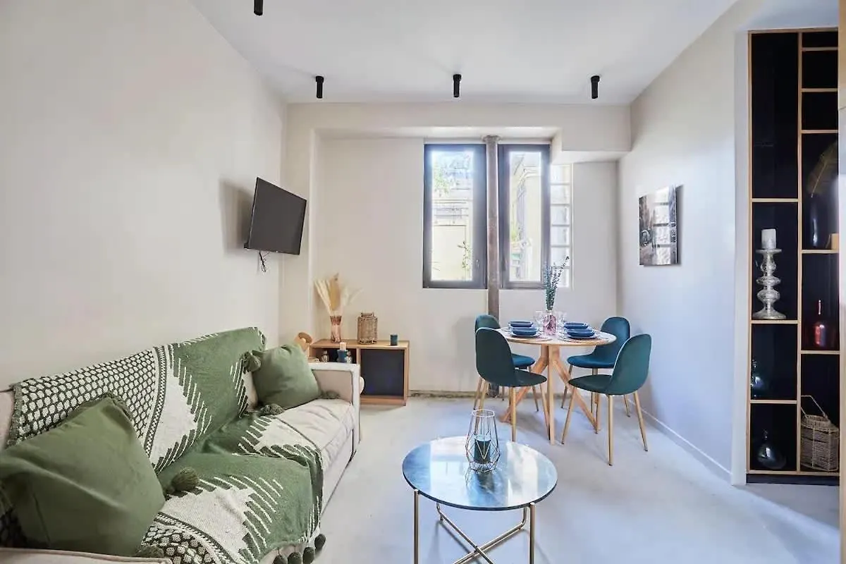 Charmant Loft Lumineux Avec Mezzanine Paris 11 - 4P - Flat-Guest Apartment